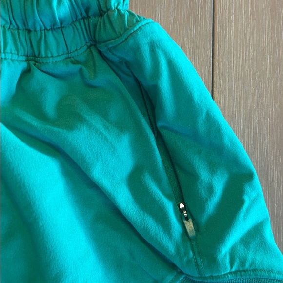 Lululemon green Women's Athletic Shorts - Picture 5 of 5
